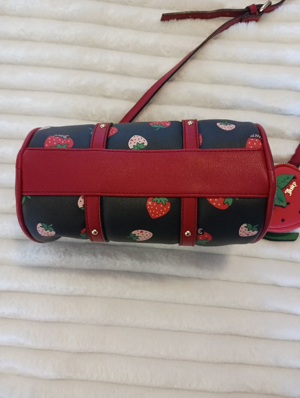 Juicy Couture - Strawberry Print Barrel Bag - Picture 8 of 10